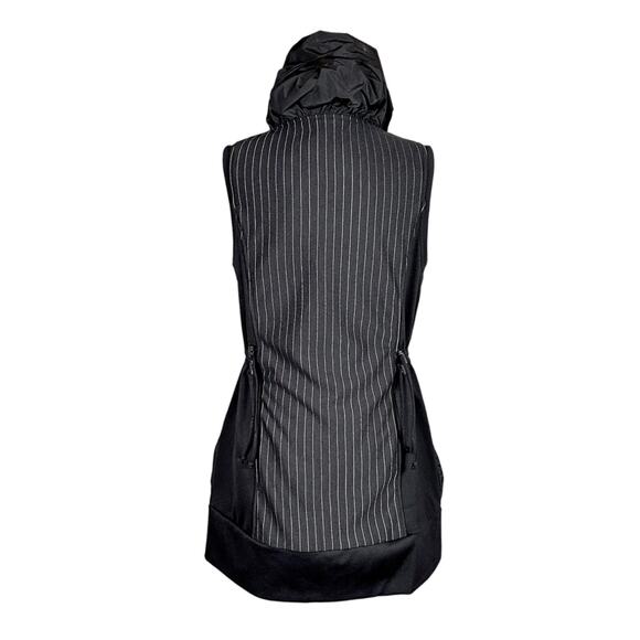 Women's Pinstripe Vest Black by Reina Lee Zipper Size M NWT - Picture 5 of 9